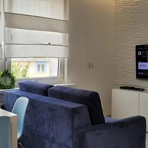 apartament-blisko-starego-miasta-w-u.gdanskhotel.org/
